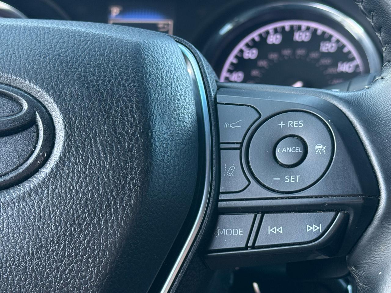 Toyota Camry SE 2019