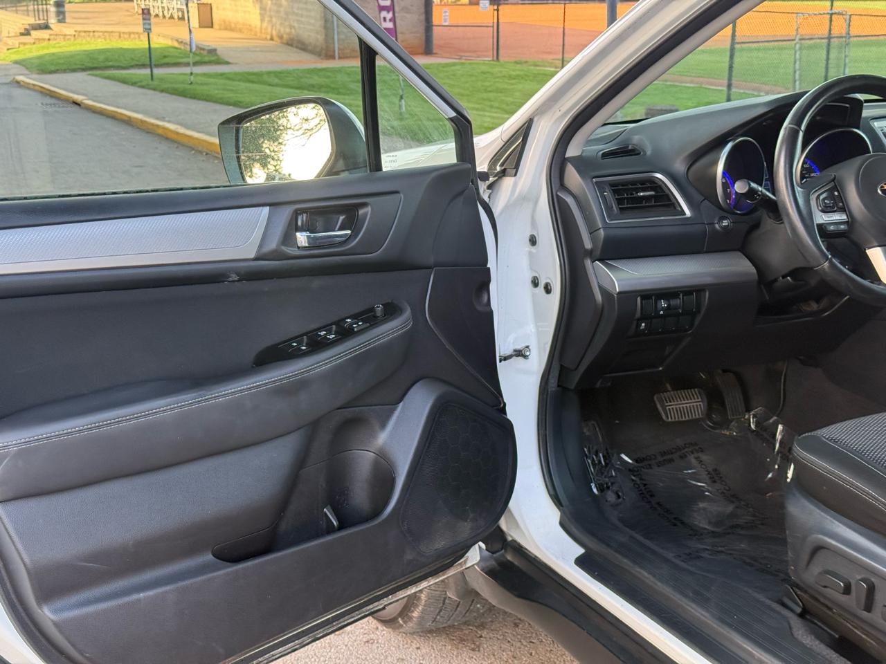 Subaru Outback 2.5i Premium 2017