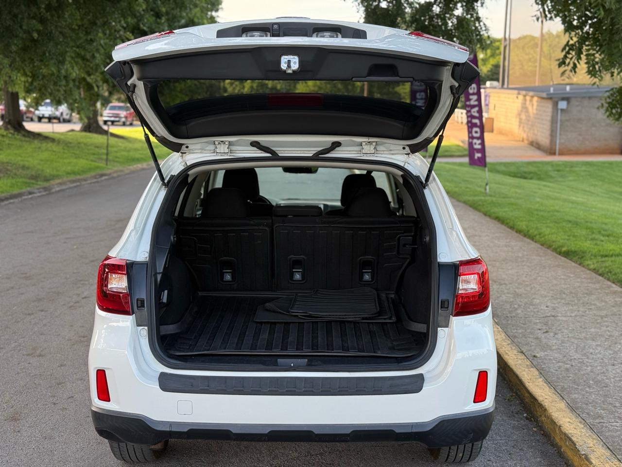 Subaru Outback 2.5i Premium 2017