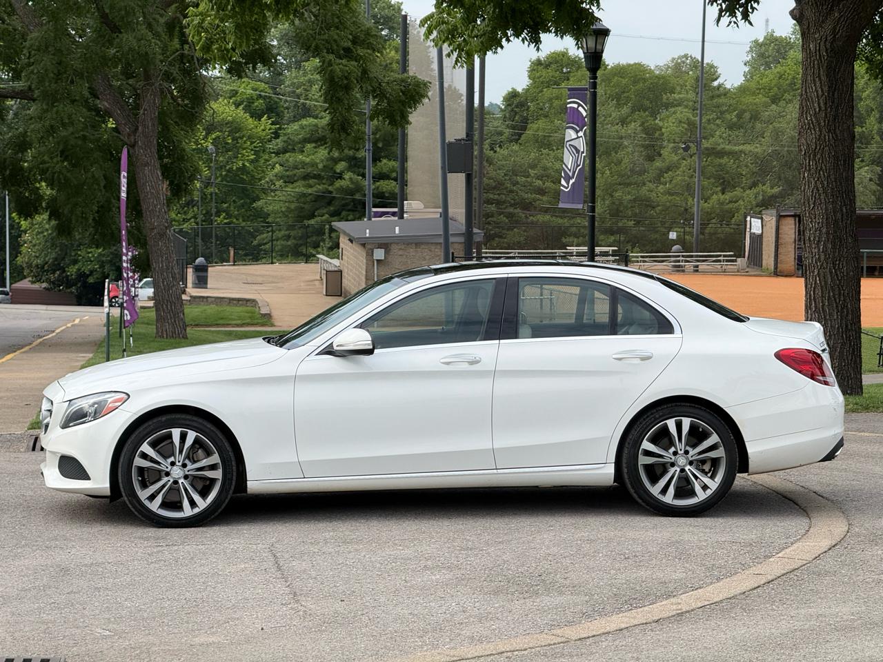 Mercedes-Benz C-Class C300 4MATIC Sedan 2015