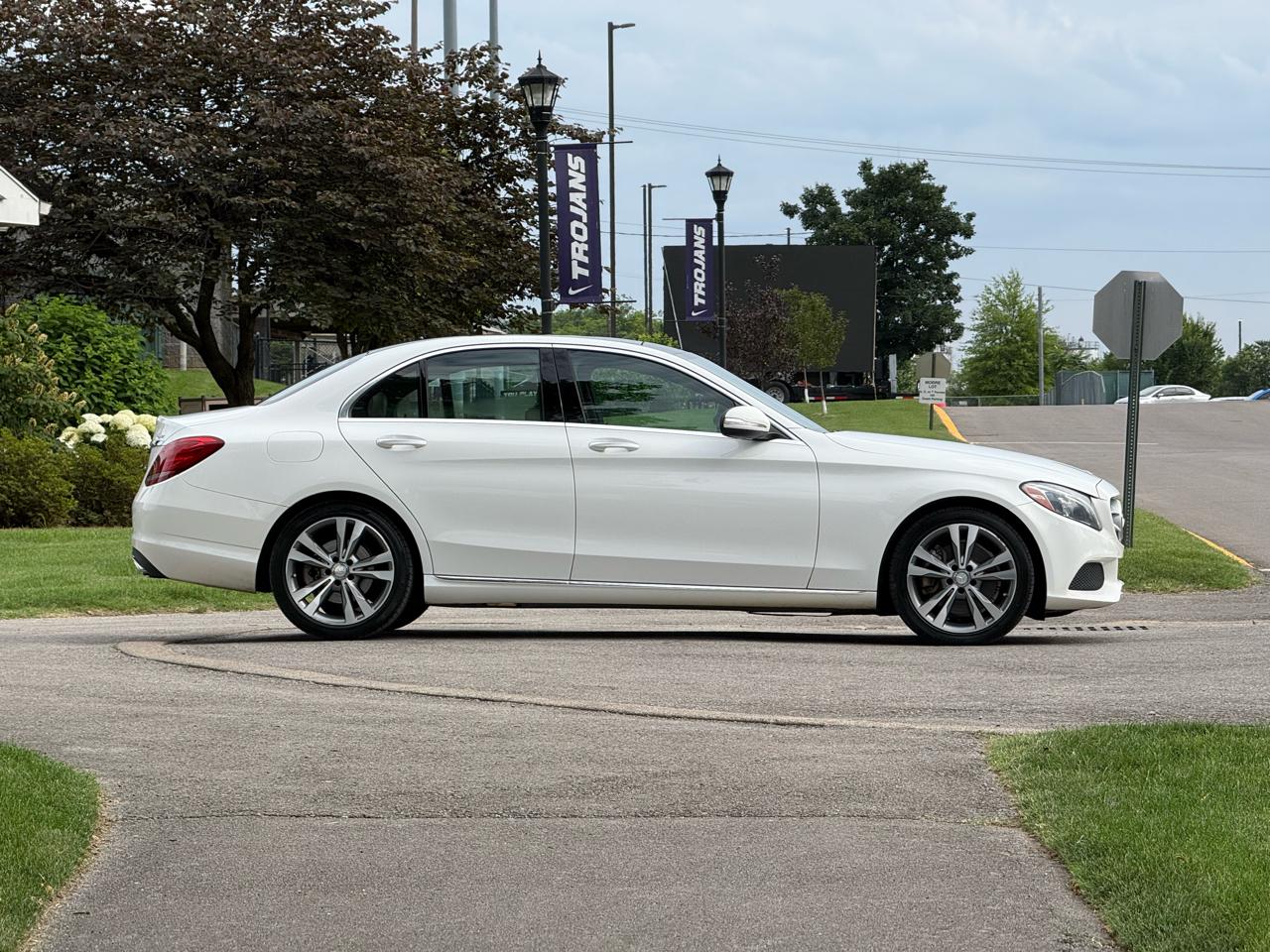Mercedes-Benz C-Class C300 4MATIC Sedan 2015