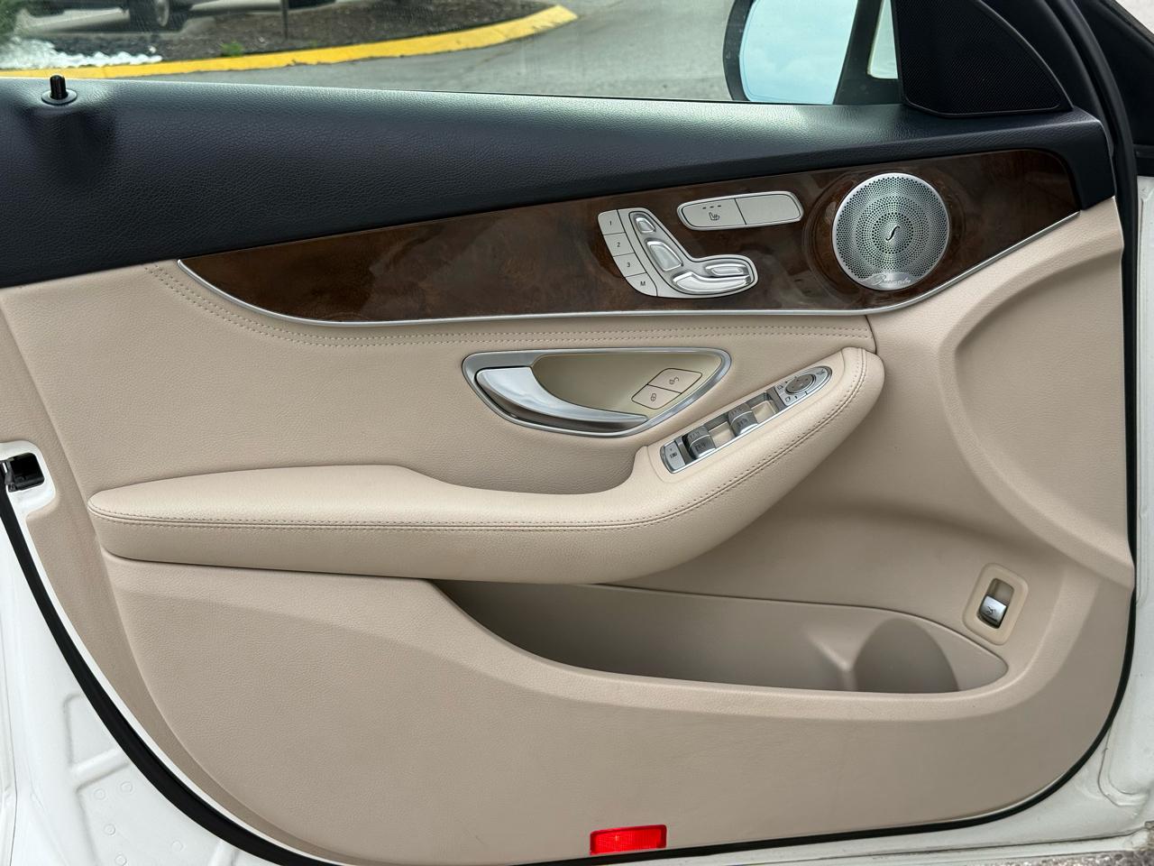 Mercedes-Benz C-Class C300 4MATIC Sedan 2015