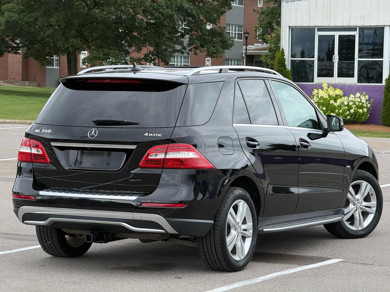 Mercedes-Benz M-Class ML350 4MATIC 2012