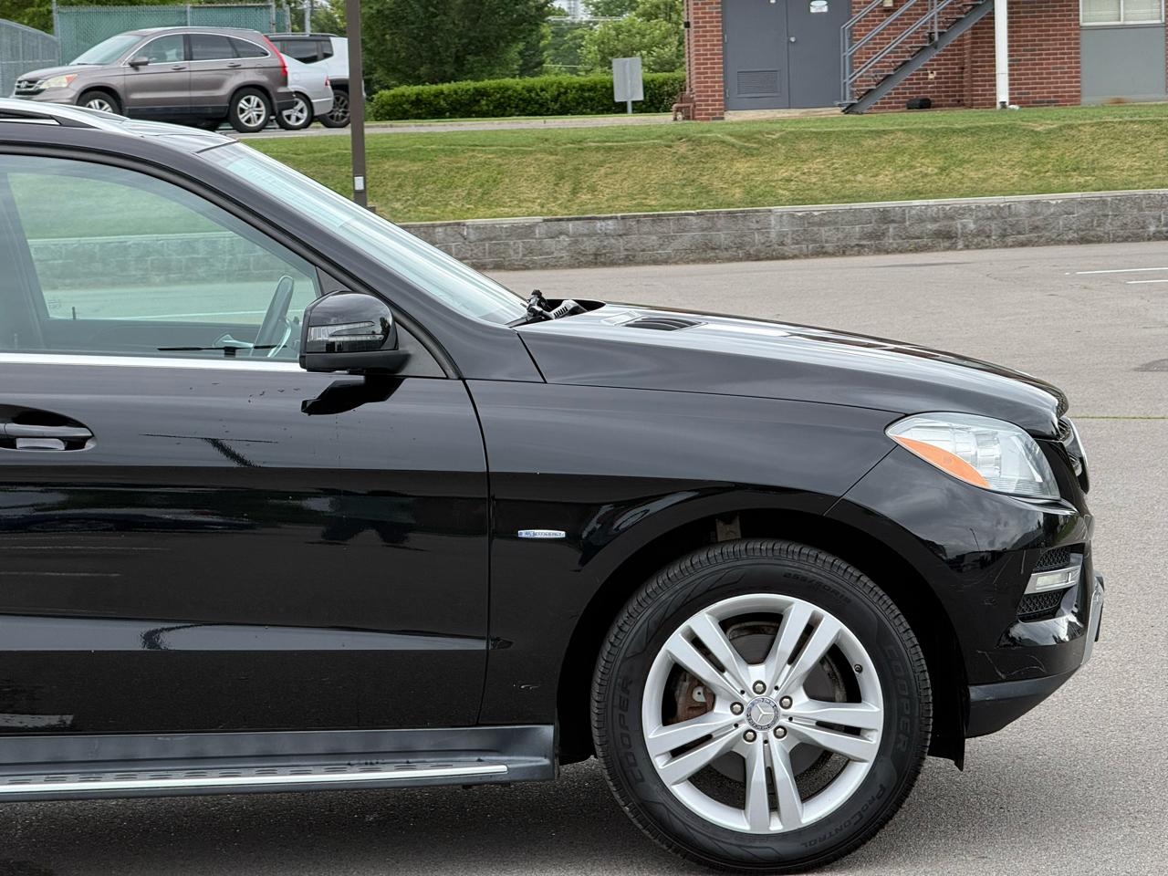 Mercedes-Benz M-Class ML350 4MATIC 2012