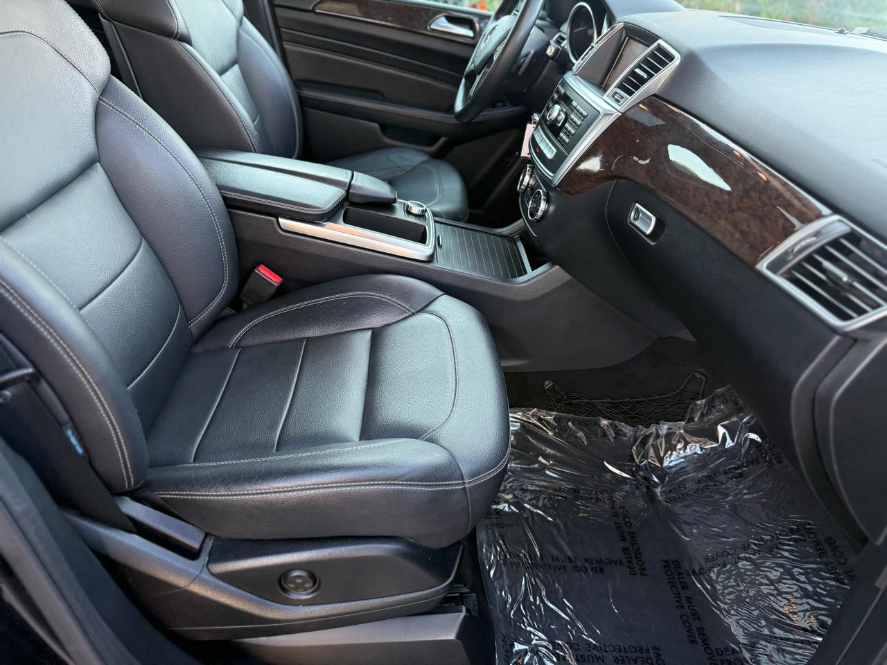 Mercedes-Benz M-Class ML350 4MATIC 2012