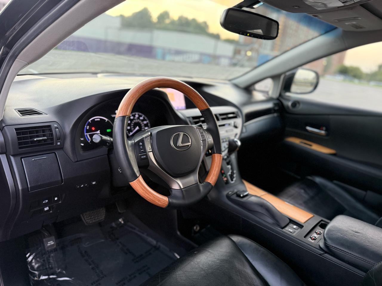 Lexus RX 450h FWD 2015