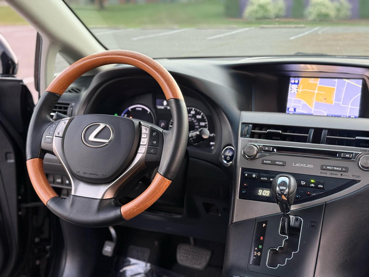 Lexus RX 450h FWD 2015