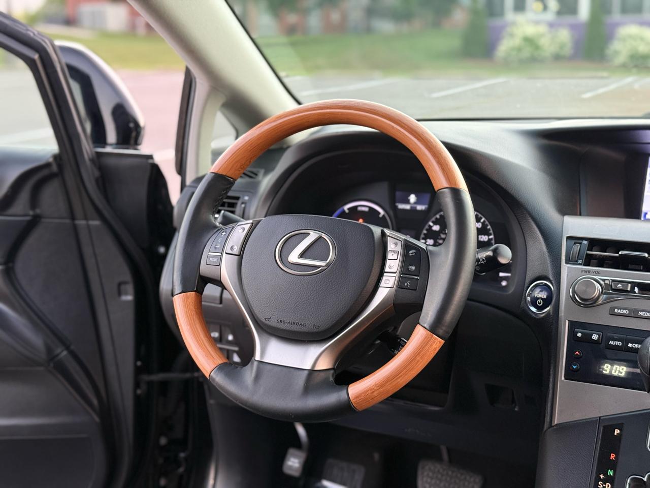Lexus RX 450h FWD 2015