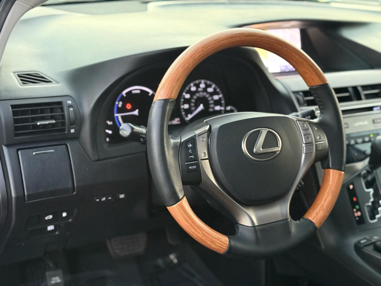 Lexus RX 450h FWD 2015