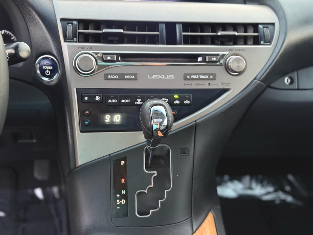 Lexus RX 450h FWD 2015