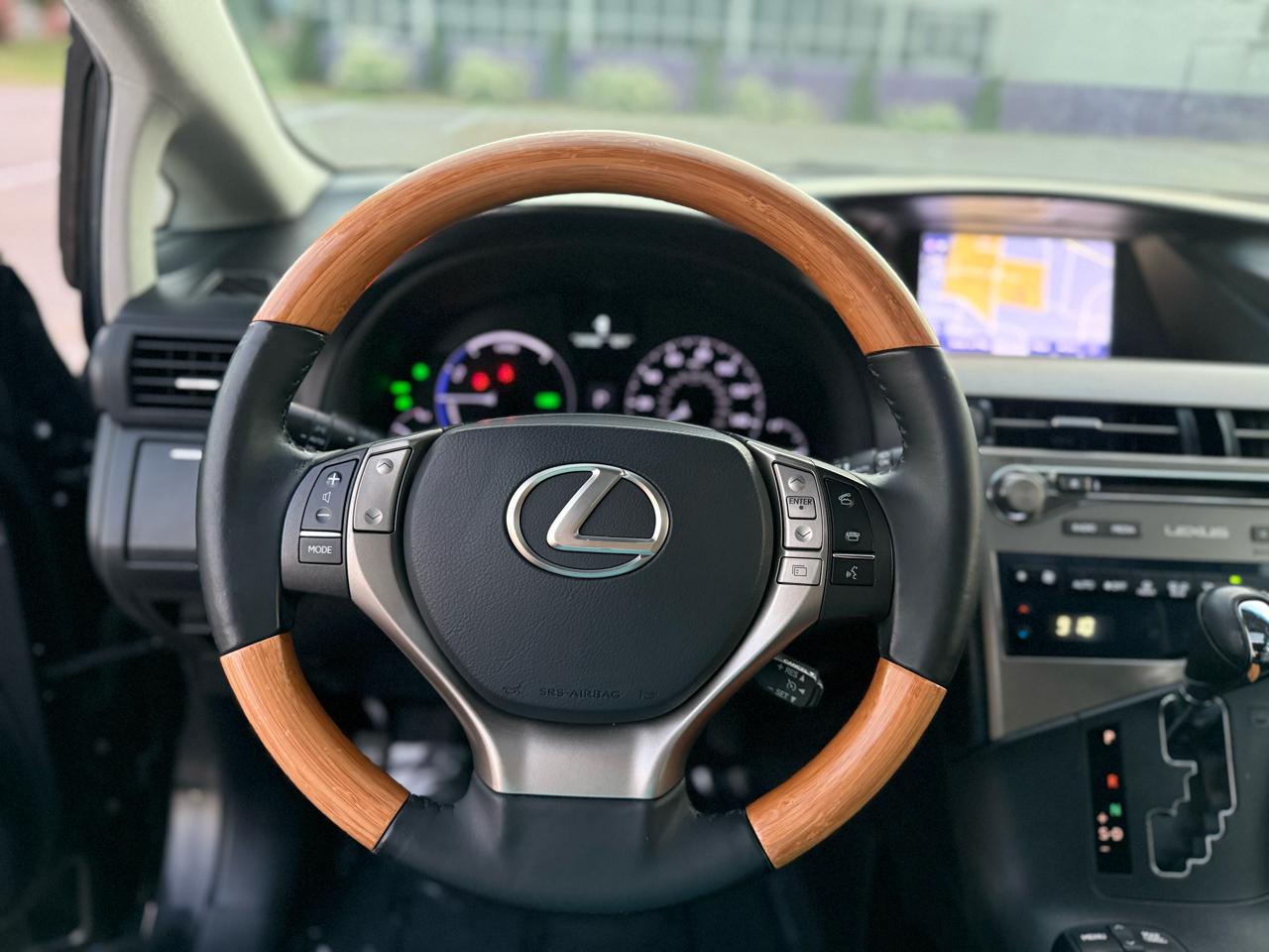 Lexus RX 450h FWD 2015