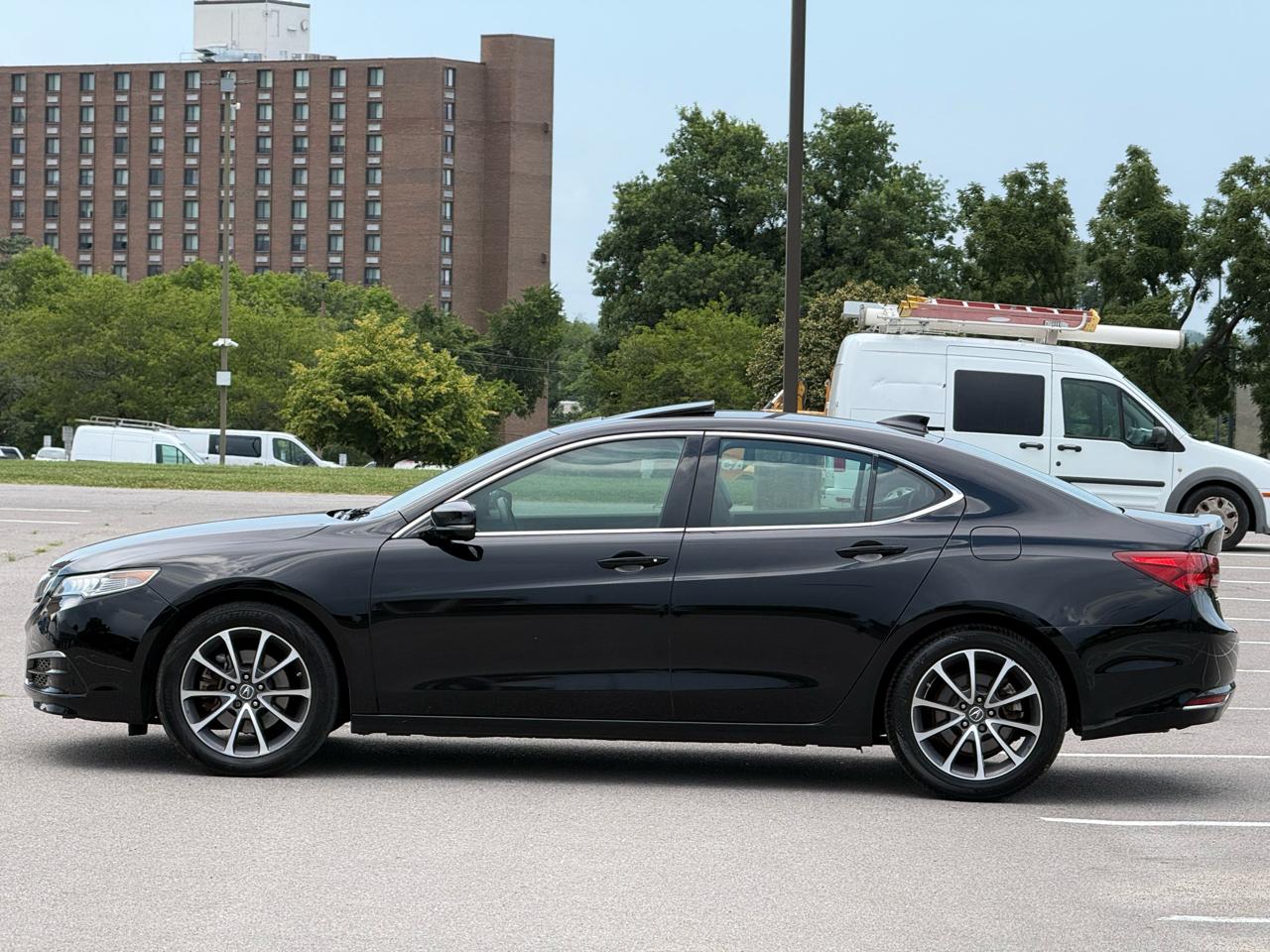 Acura TLX 9-Spd AT w/Technology Package 2015