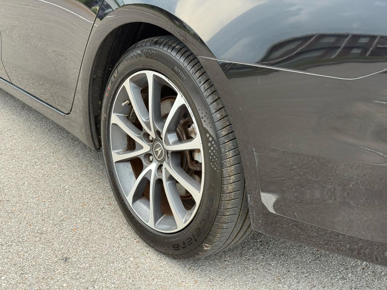 Acura TLX 9-Spd AT w/Technology Package 2015