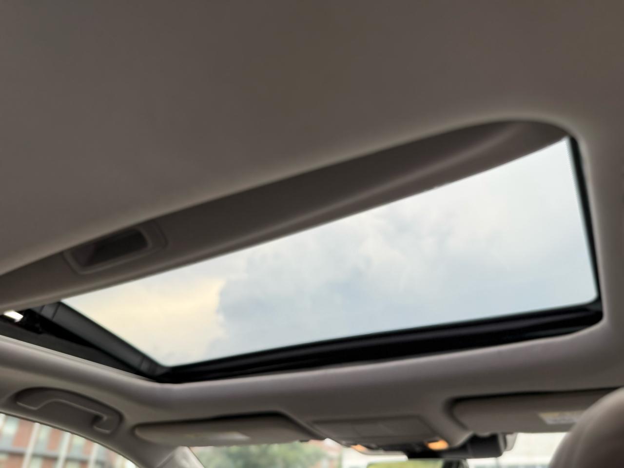 Acura TLX 9-Spd AT w/Technology Package 2015