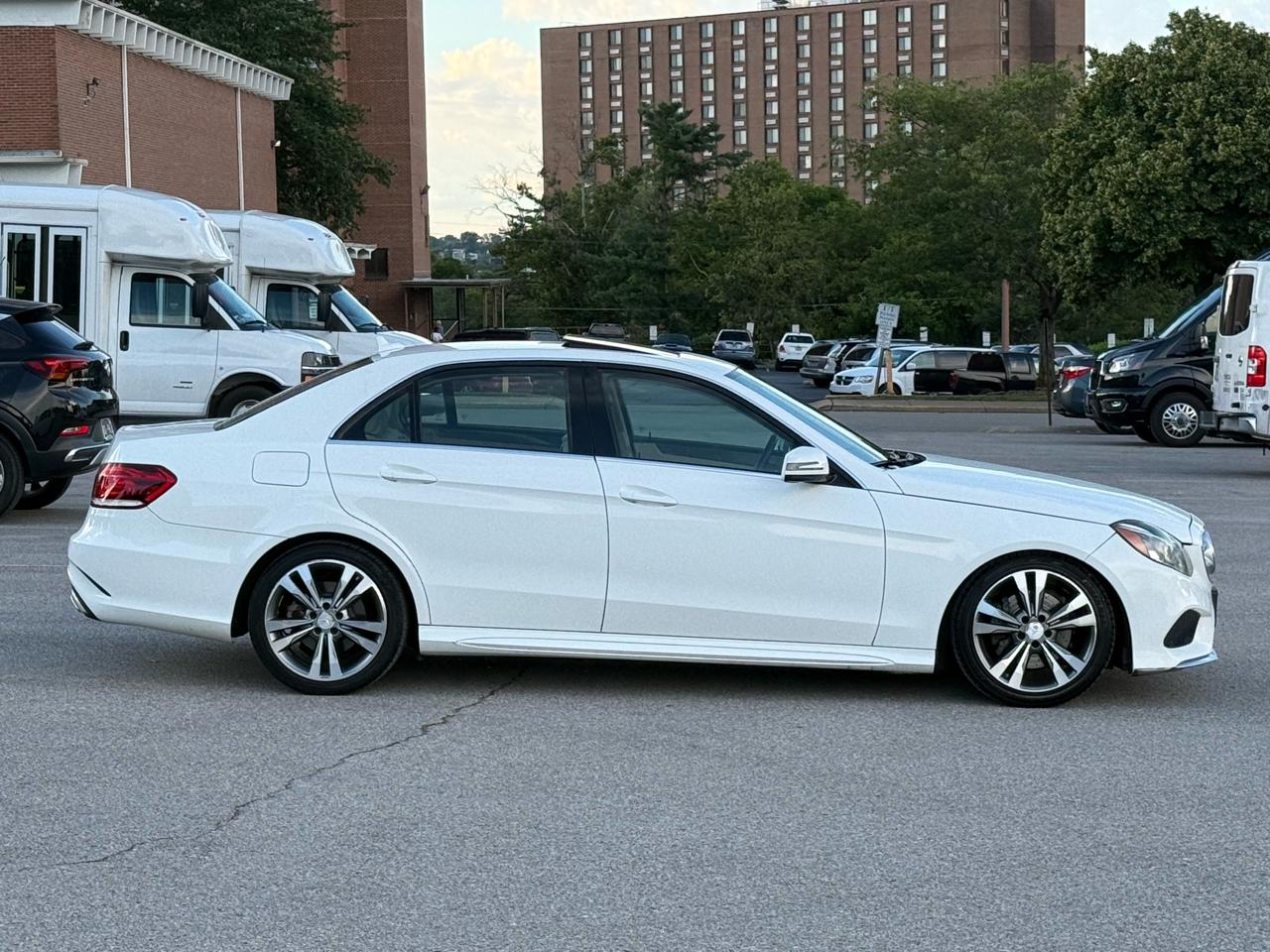 Mercedes-Benz E-Class E350 Sport Sedan 2016