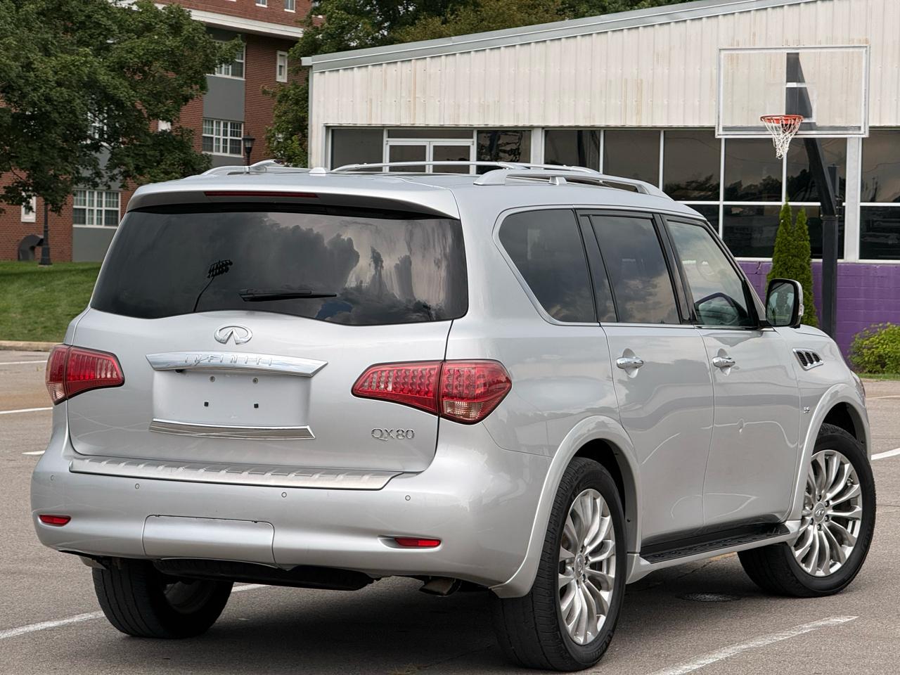 Infiniti QX80 4D SUV AWD 2017