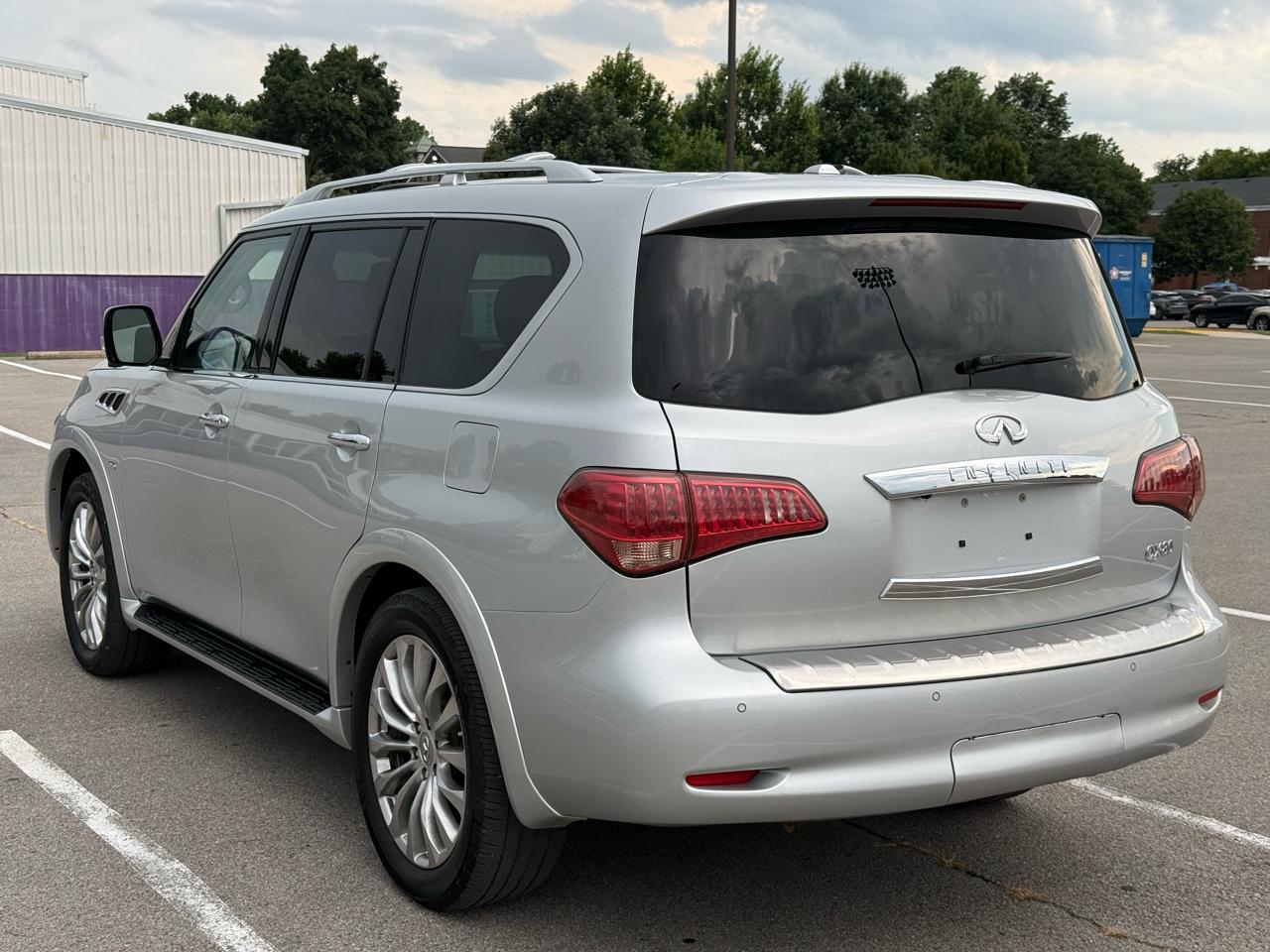 Infiniti QX80 4D SUV AWD 2017