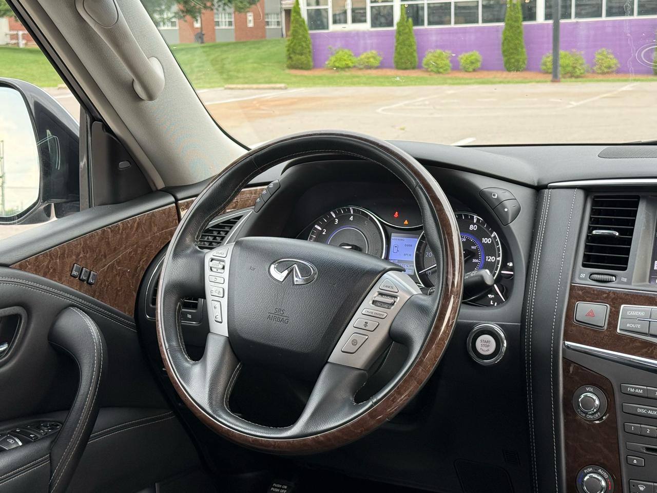Infiniti QX80 4D SUV AWD 2017