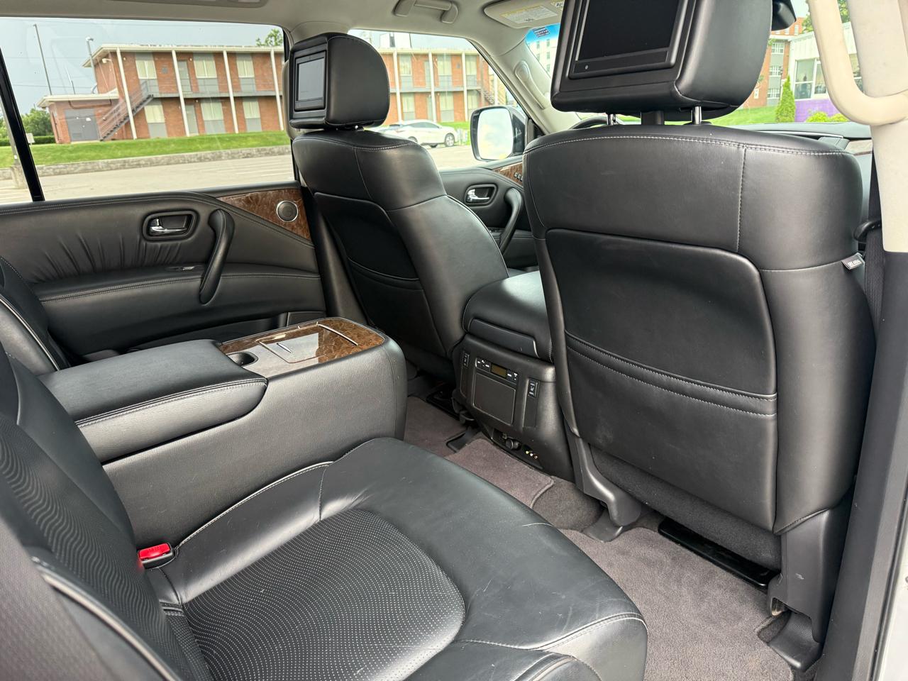 Infiniti QX80 4D SUV AWD 2017