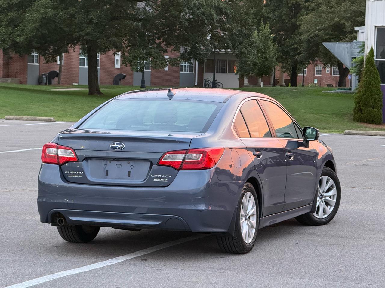 Subaru Legacy 2.5i Premium 2017