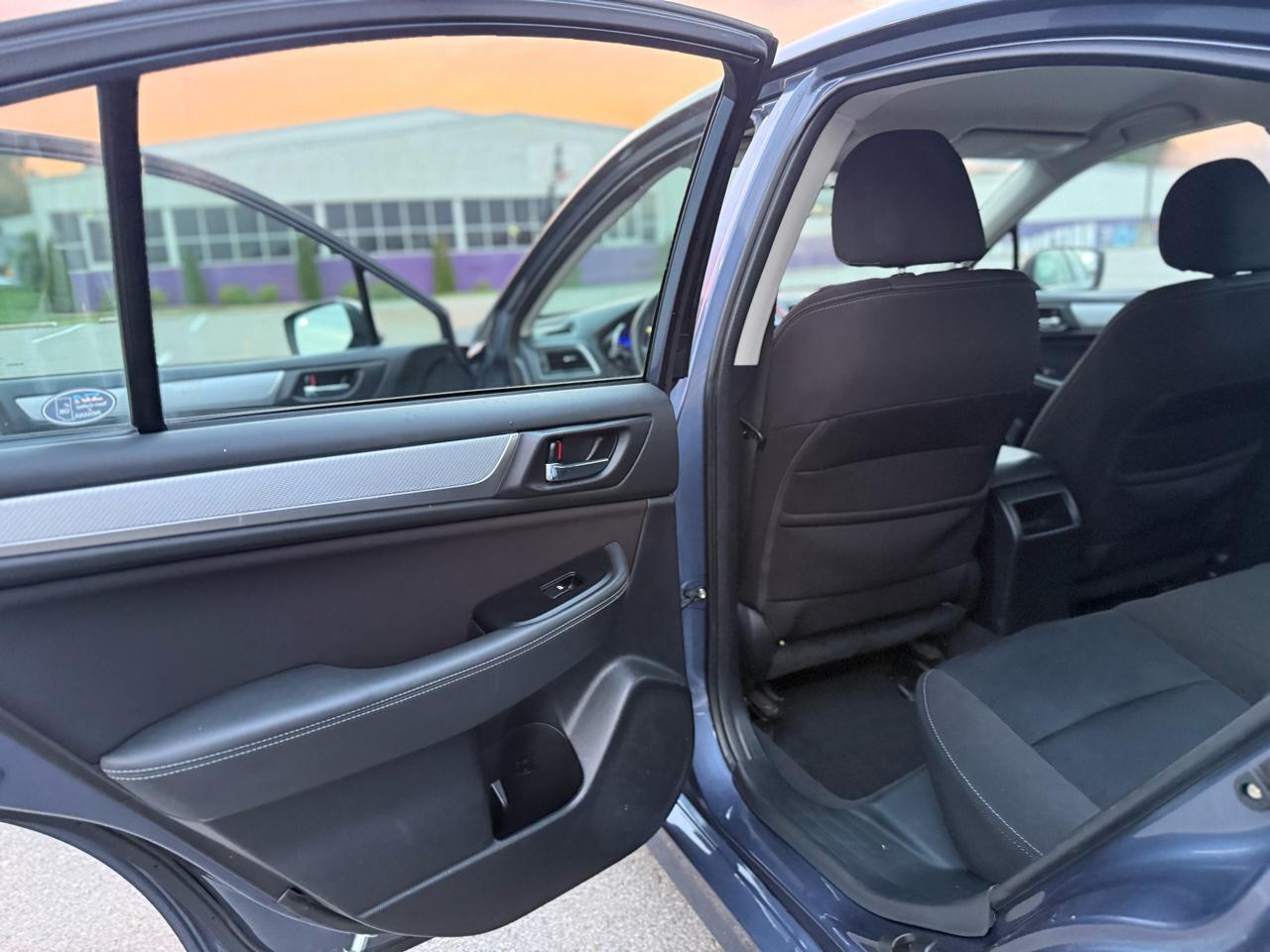 Subaru Legacy 2.5i Premium 2017