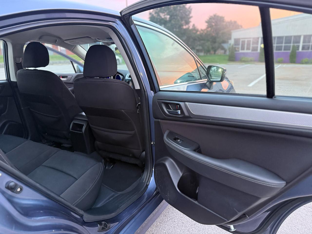 Subaru Legacy 2.5i Premium 2017