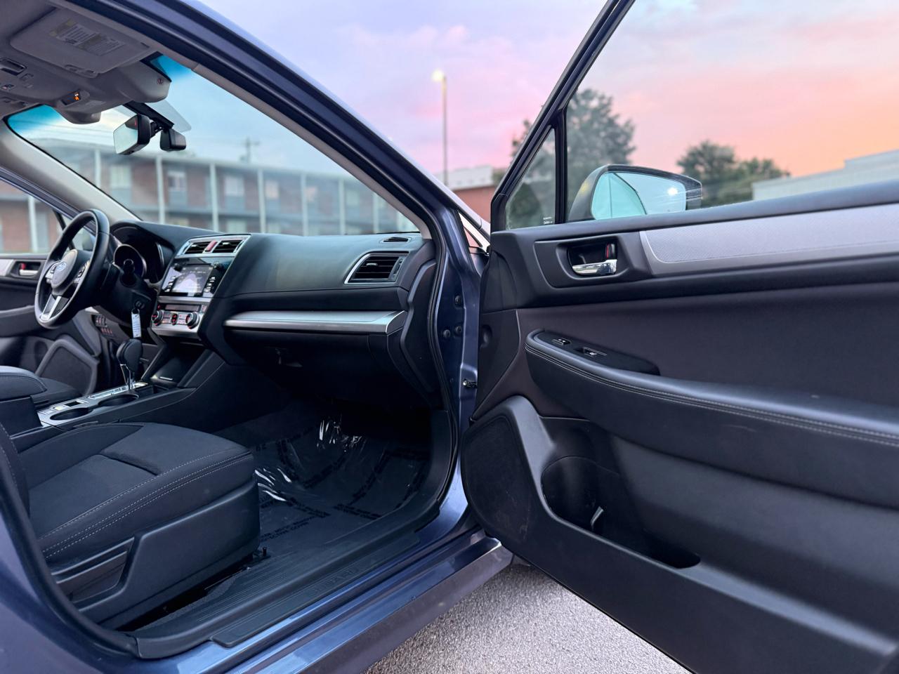 Subaru Legacy 2.5i Premium 2017