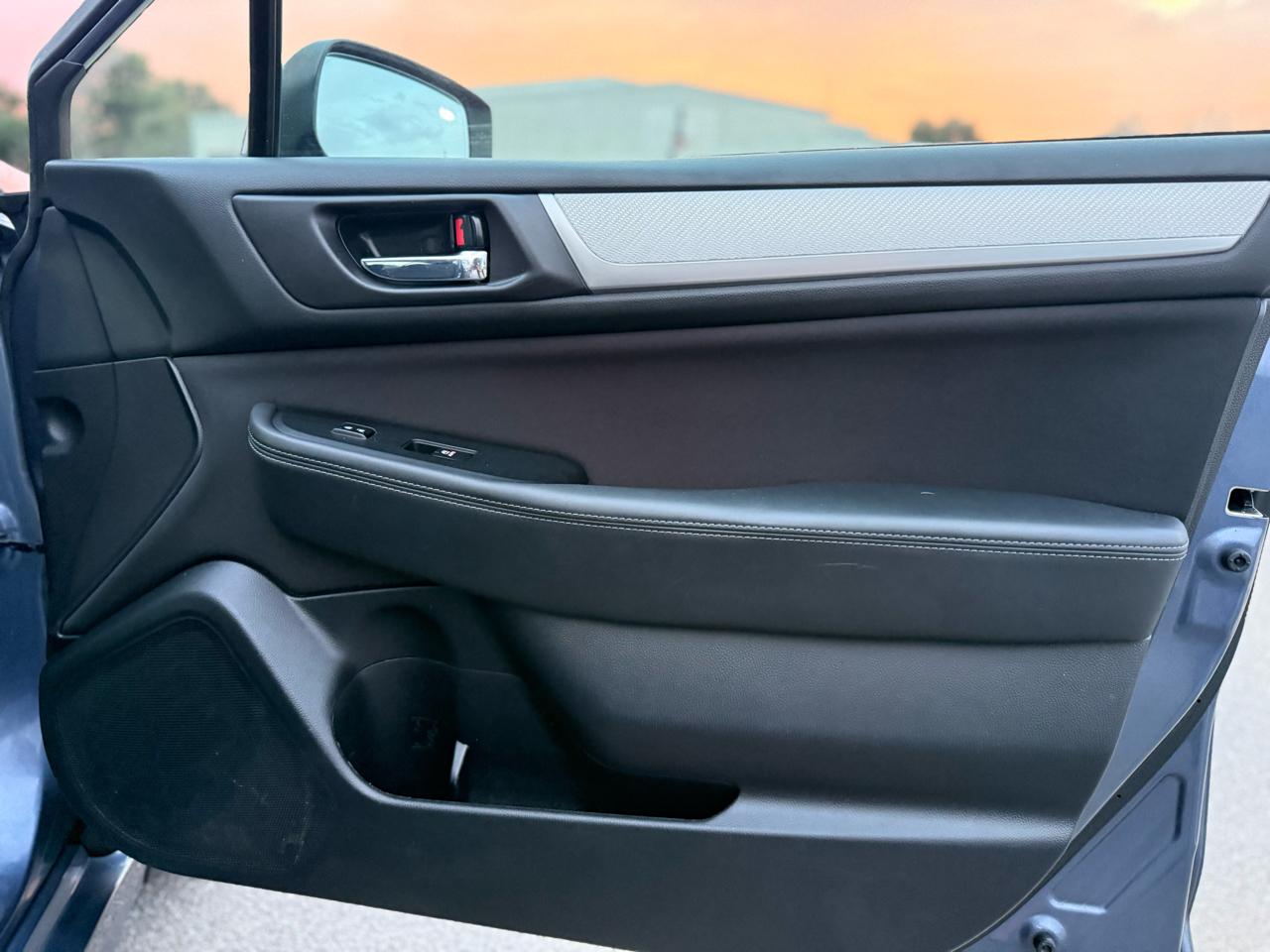 Subaru Legacy 2.5i Premium 2017