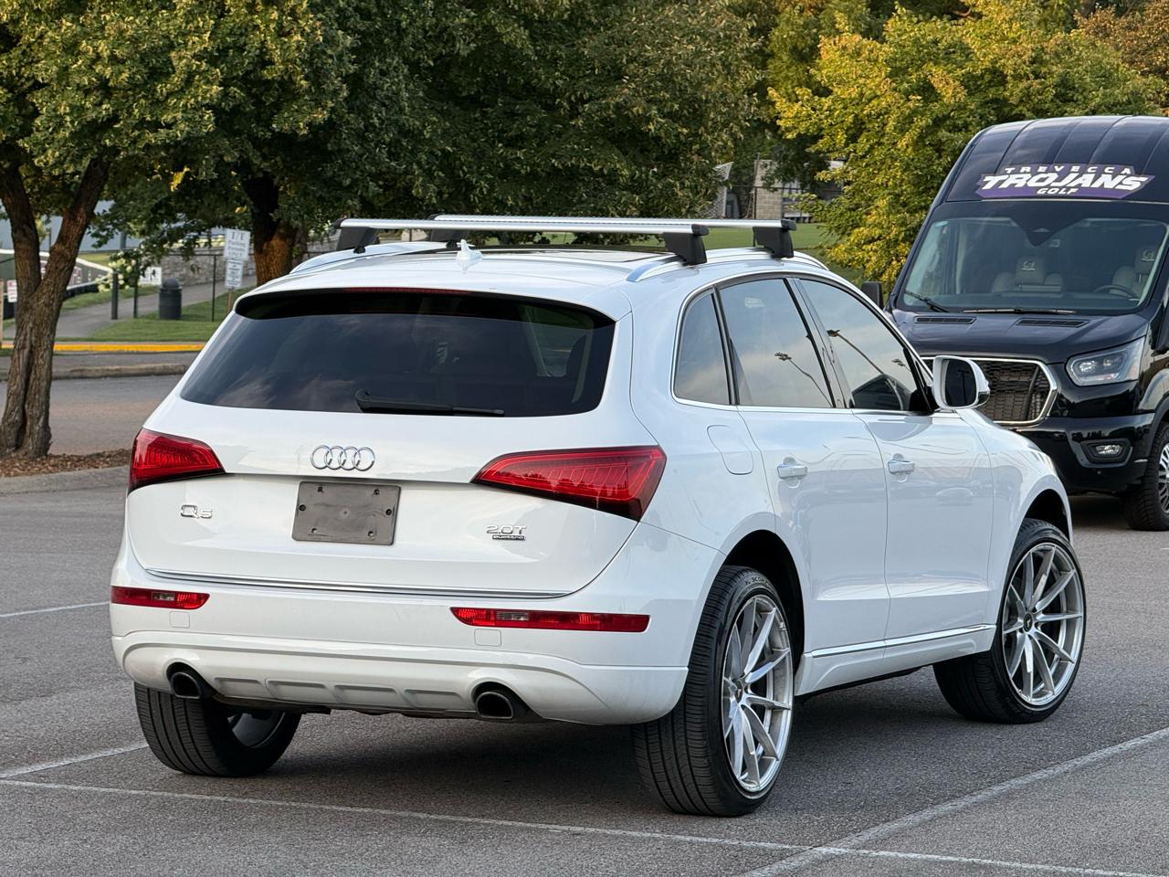 Audi Q5 2.0T Premium quattro 2016