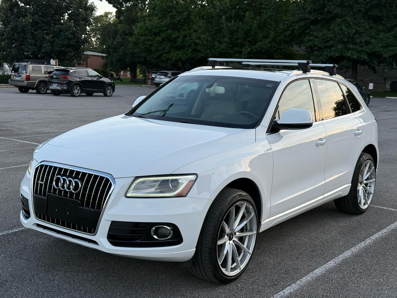 Audi Q5 2.0T Premium quattro 2016