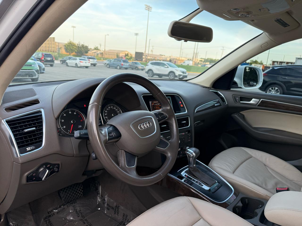 Audi Q5 2.0T Premium quattro 2016