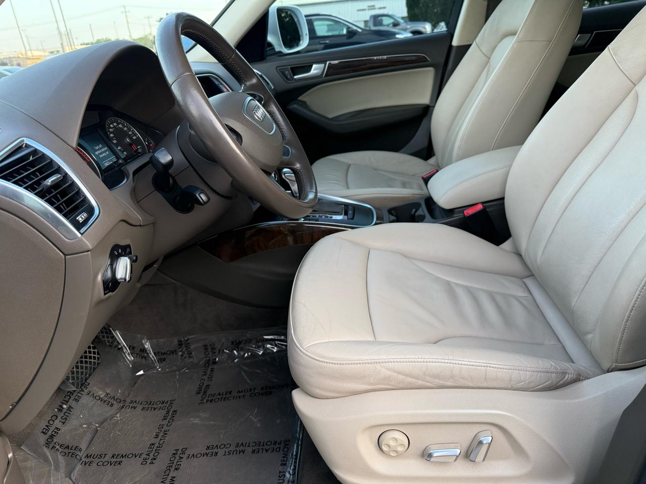 Audi Q5 2.0T Premium quattro 2016