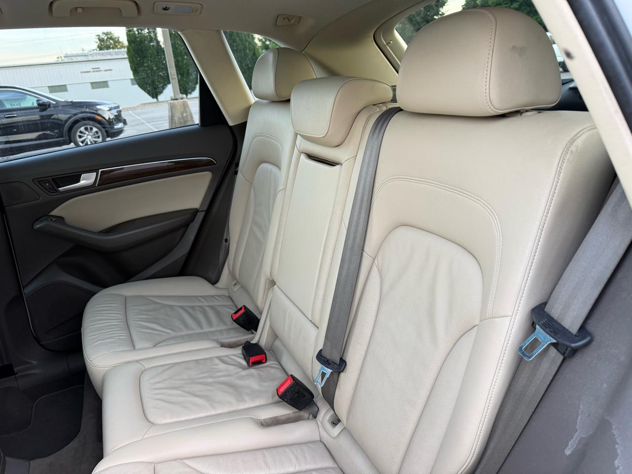 Audi Q5 2.0T Premium quattro 2016