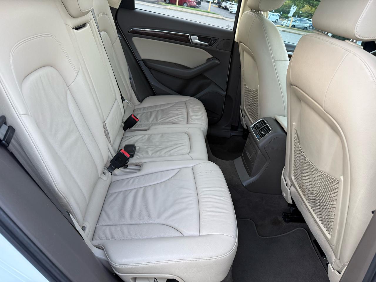 Audi Q5 2.0T Premium quattro 2016