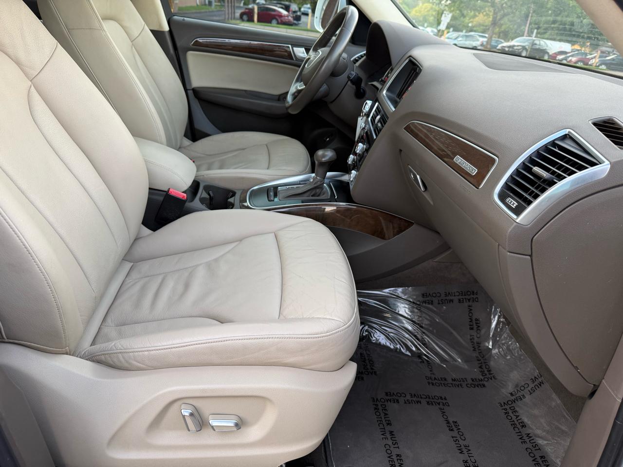 Audi Q5 2.0T Premium quattro 2016