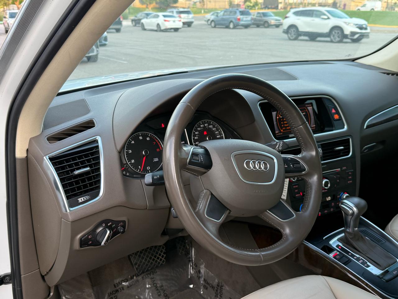 Audi Q5 2.0T Premium quattro 2016