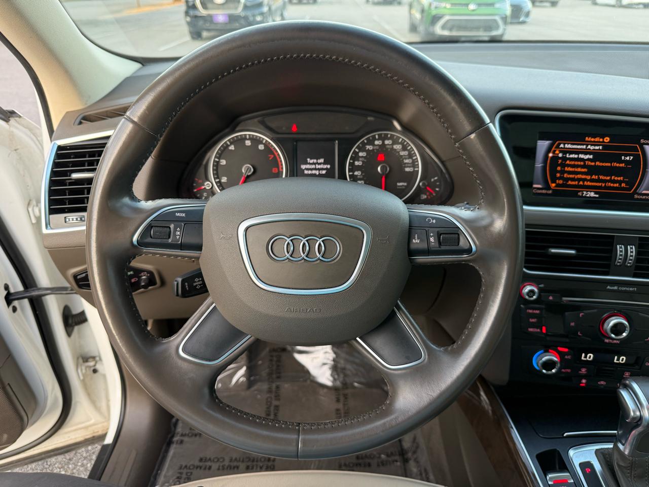 Audi Q5 2.0T Premium quattro 2016