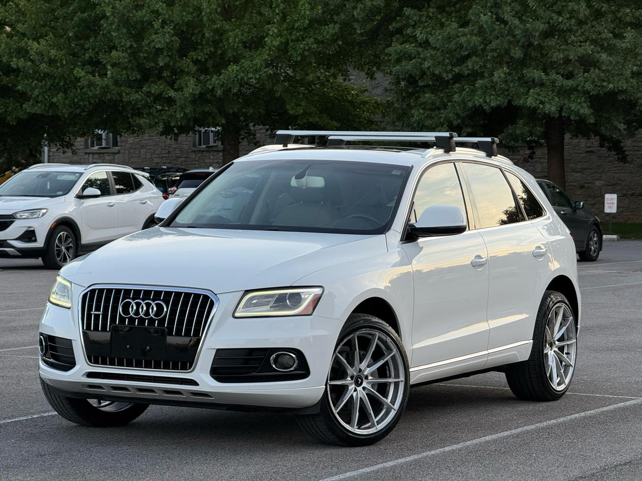 Audi Q5 2.0T Premium quattro 2016