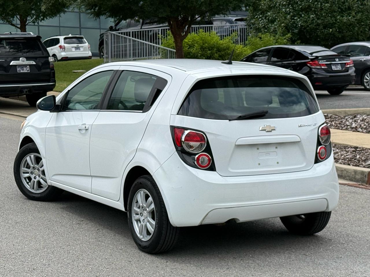 Chevrolet Sonic LT Auto 5-Door 2014