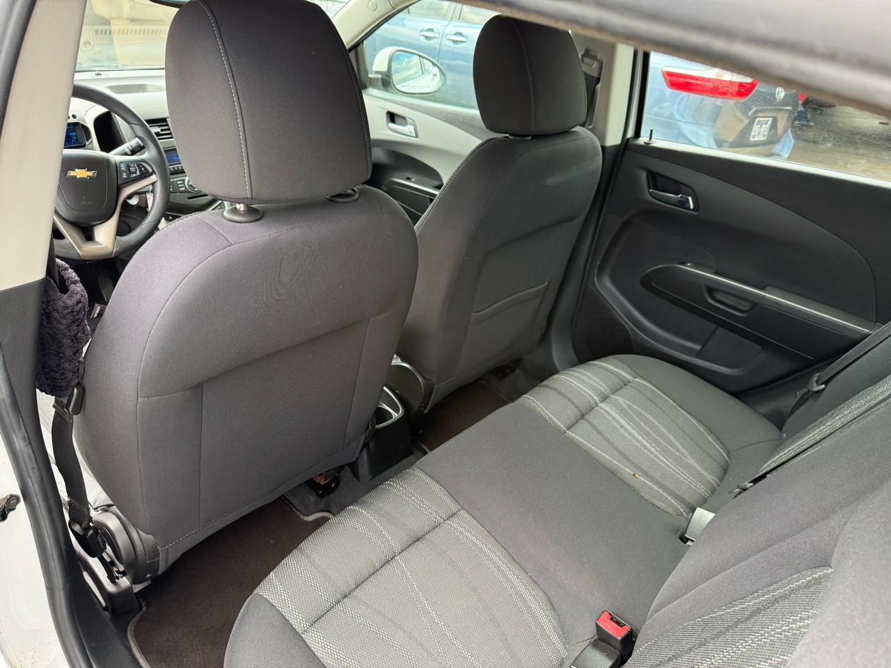 Chevrolet Sonic LT Auto 5-Door 2014