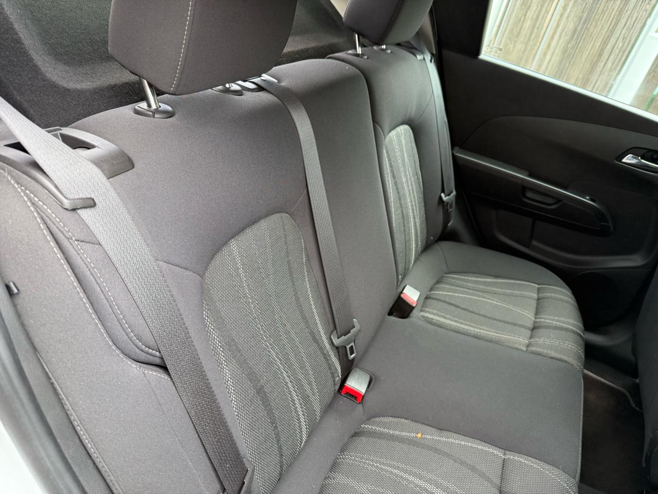 Chevrolet Sonic LT Auto 5-Door 2014