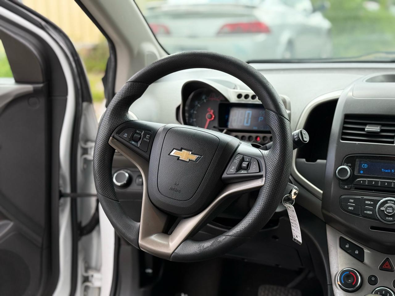 Chevrolet Sonic LT Auto 5-Door 2014