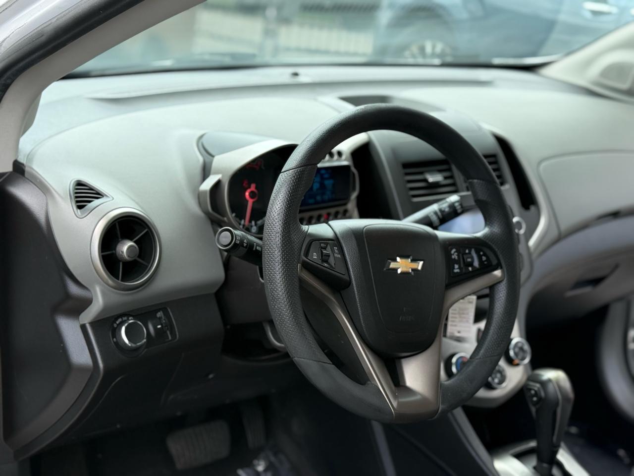 Chevrolet Sonic LT Auto 5-Door 2014