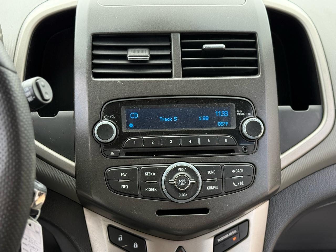 Chevrolet Sonic LT Auto 5-Door 2014