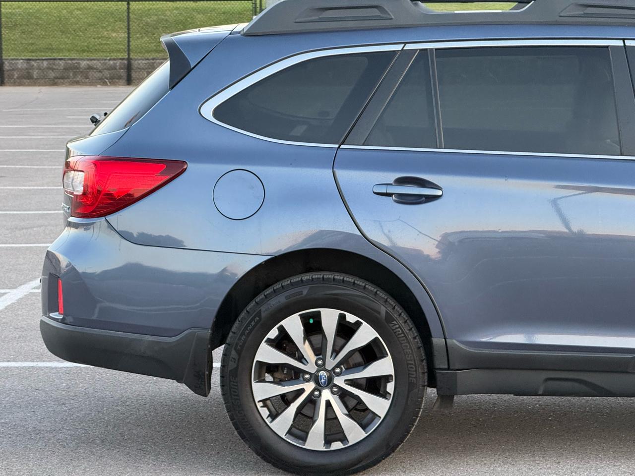 Subaru Outback 2.5i Limited 2015