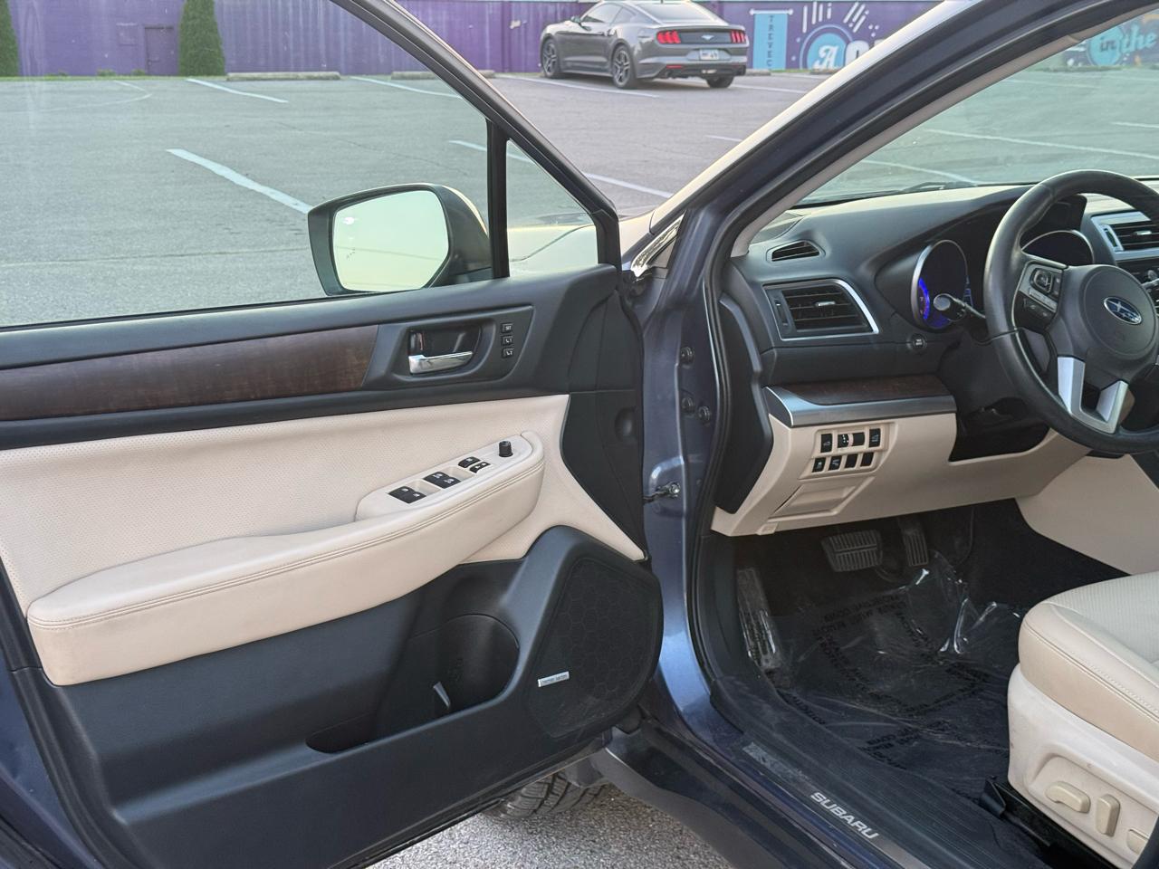 Subaru Outback 2.5i Limited 2015