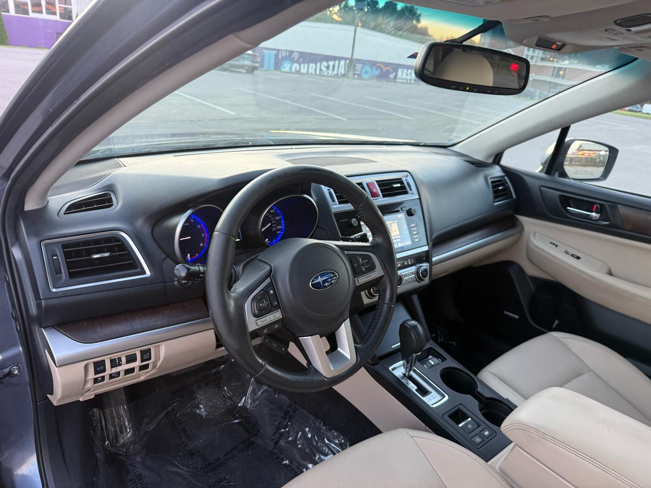 Subaru Outback 2.5i Limited 2015