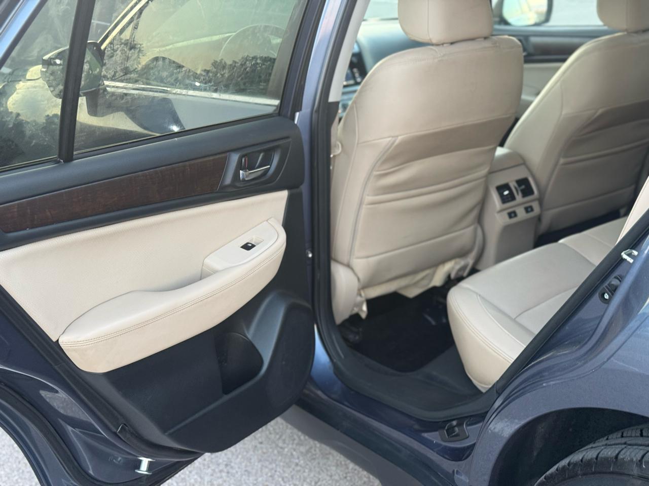 Subaru Outback 2.5i Limited 2015