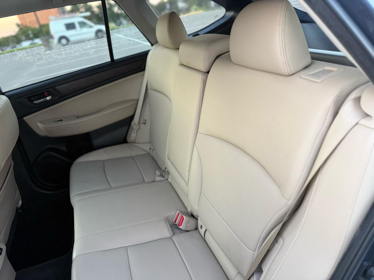 Subaru Outback 2.5i Limited 2015