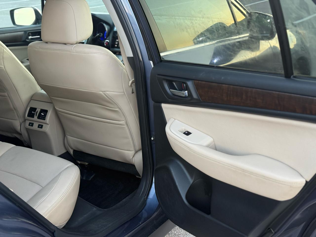 Subaru Outback 2.5i Limited 2015